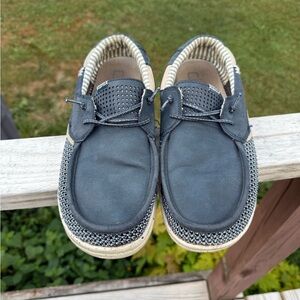 Hey Dude Men's Navy Boat Shoes